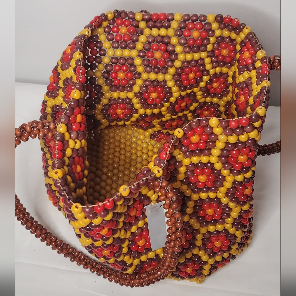 NWT FASHION EXPRESS handbags -a Trendy wooden beaded bag - - Picture 6 of 13